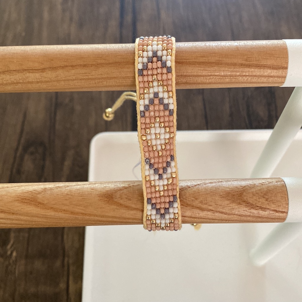 World Market Beaded Bracelet 18$